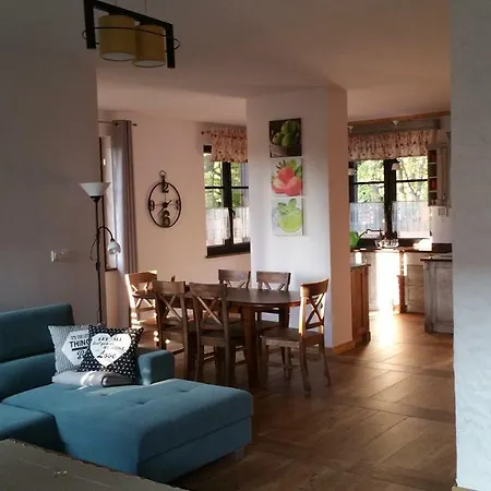 Dwor U Papuga Ruciane-Nida