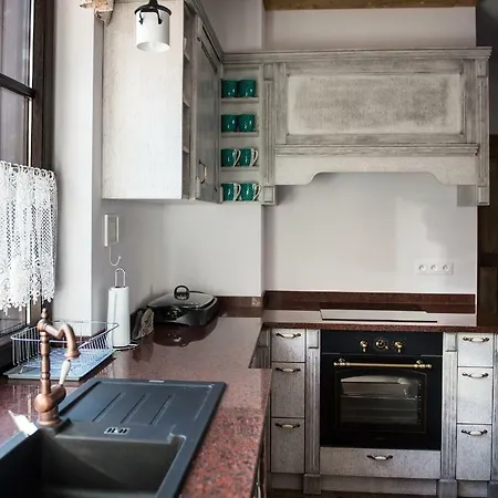 Dwor U Papuga Ruciane-Nida