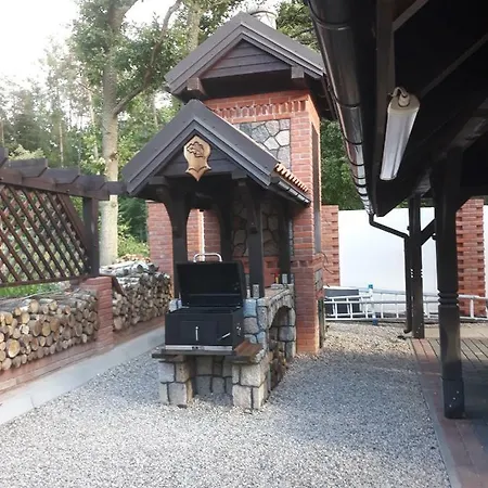 Dwor U Papuga Ruciane-Nida