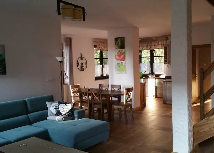 Dwor U Papuga روسيان-نيدا