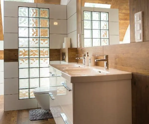 Apartment Dwor U Papuga