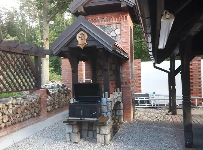 Dwor U Papuga روسيان-نيدا